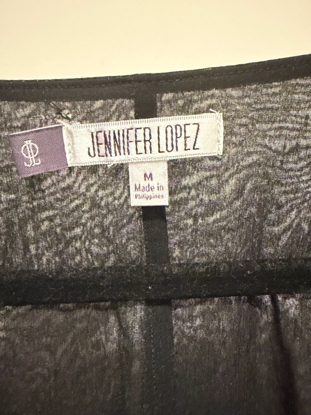 Jennifer Lopez size M women Black Sheer V-Neck Flutter Blouse - Picture 6 of 7